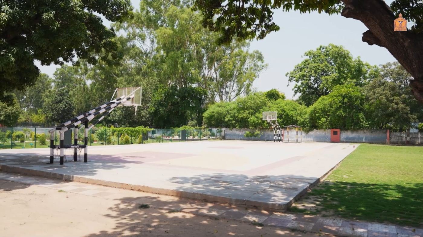 SPORTS COMPLEX